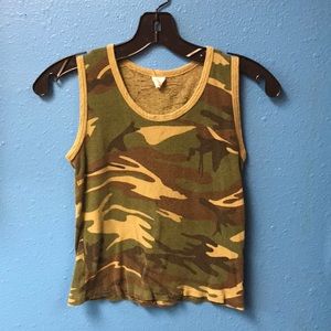Camo crop top